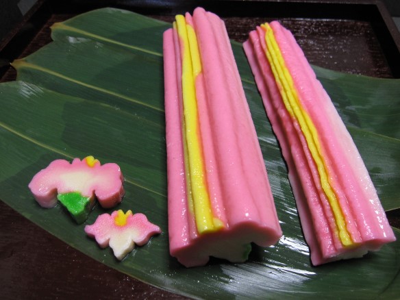 赤あやめ生麩商品の(細)+(大)現物見本